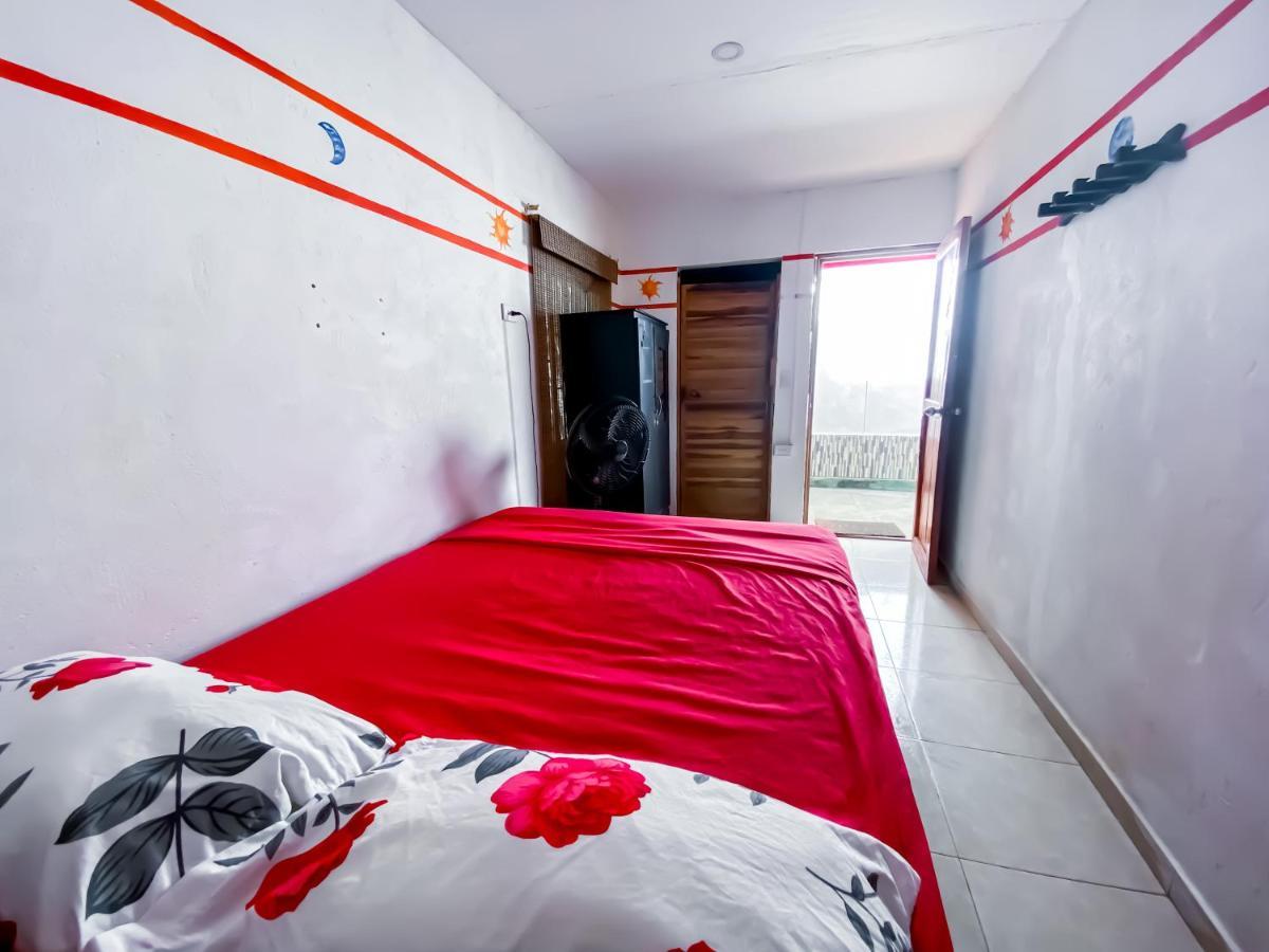 Palomino Hostel Kültér fotó